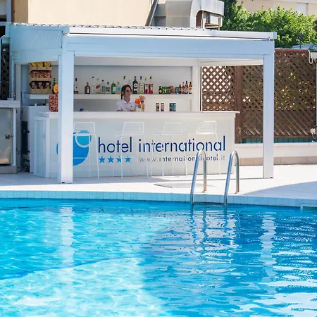 Hotel International-2
