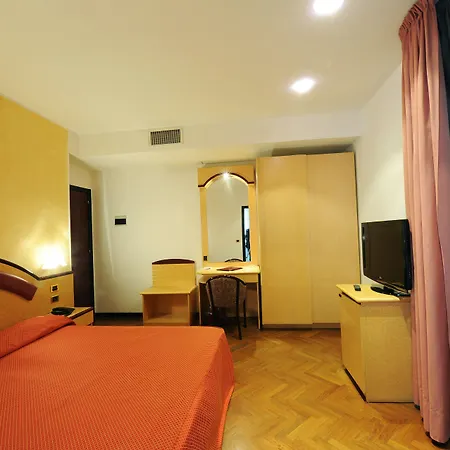 Hotel Regent - In pieno Centro-3